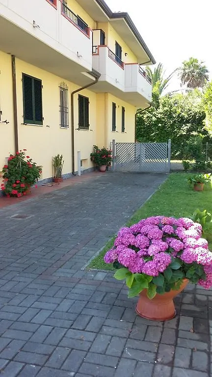Apartment Appartamento Da Anna Marina di Massa