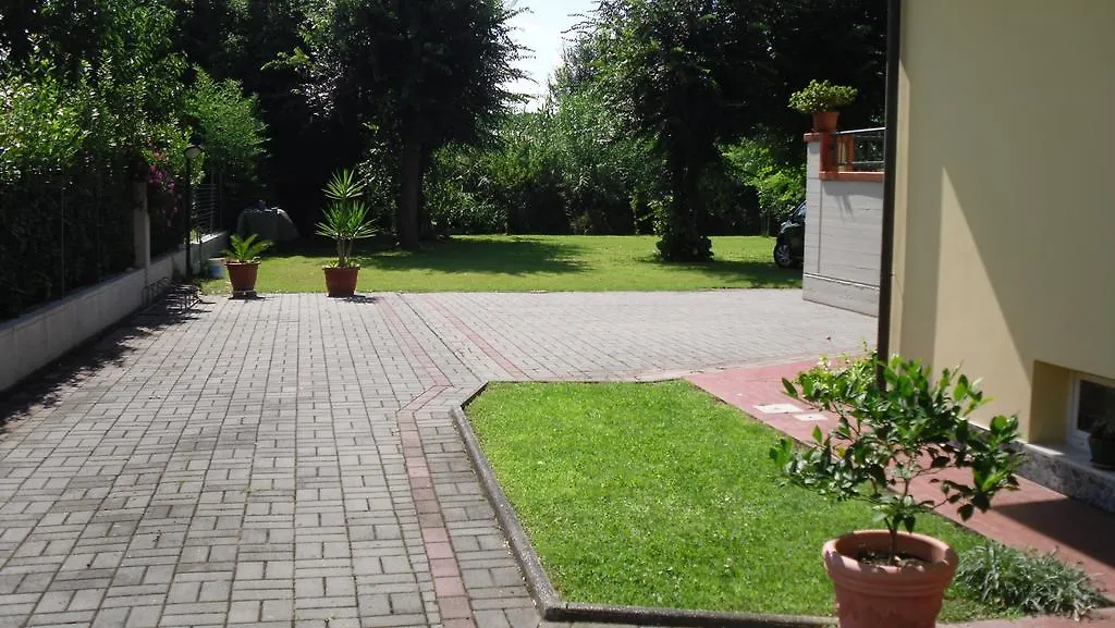 Appartamento Da Anna Marina di Massa Apartment